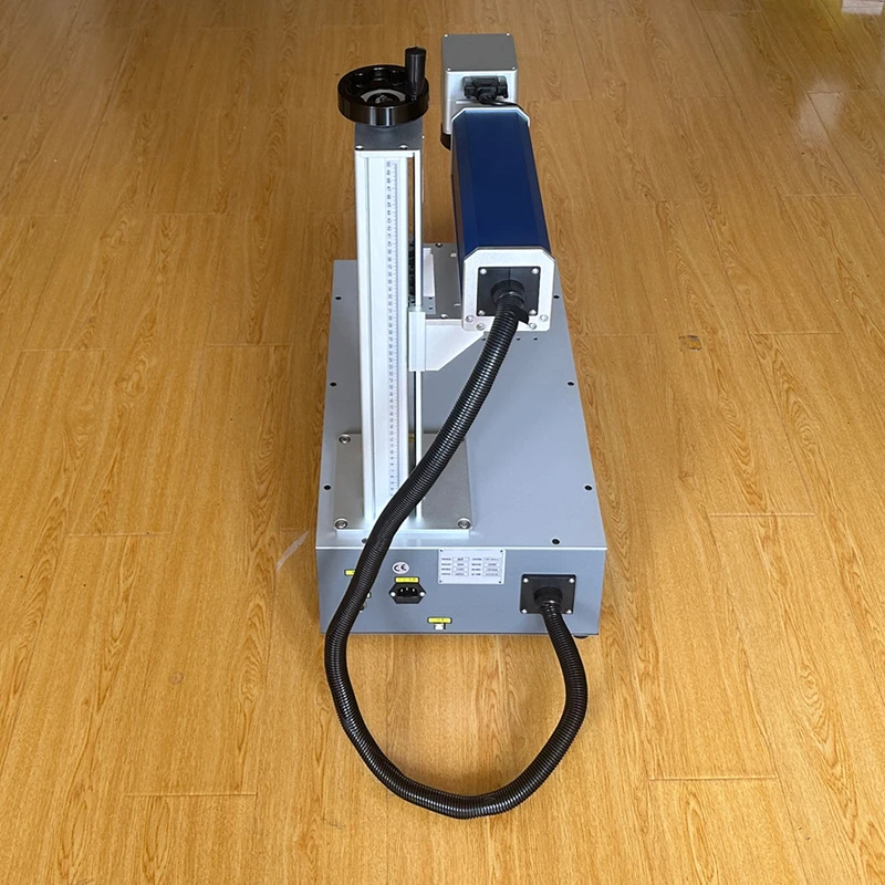 Macchina per Marcatura Laser a - Fiber Laser Marking Machine 30W recensione e prezzo